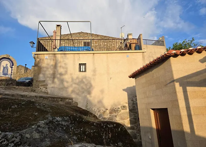 בית אירוח Casa Do Castelo *